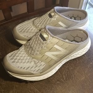 New Balance Women's Sport Slip 900